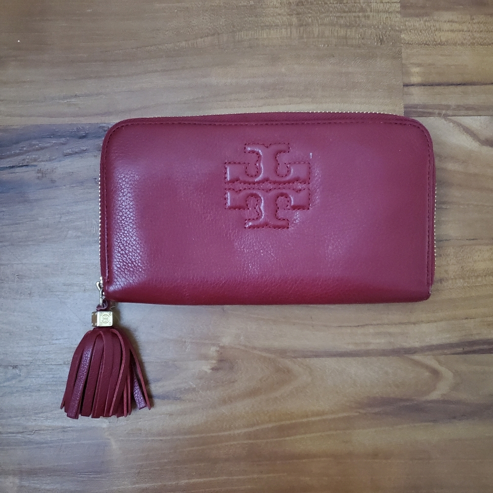 Tory Burch leather continental wallet
